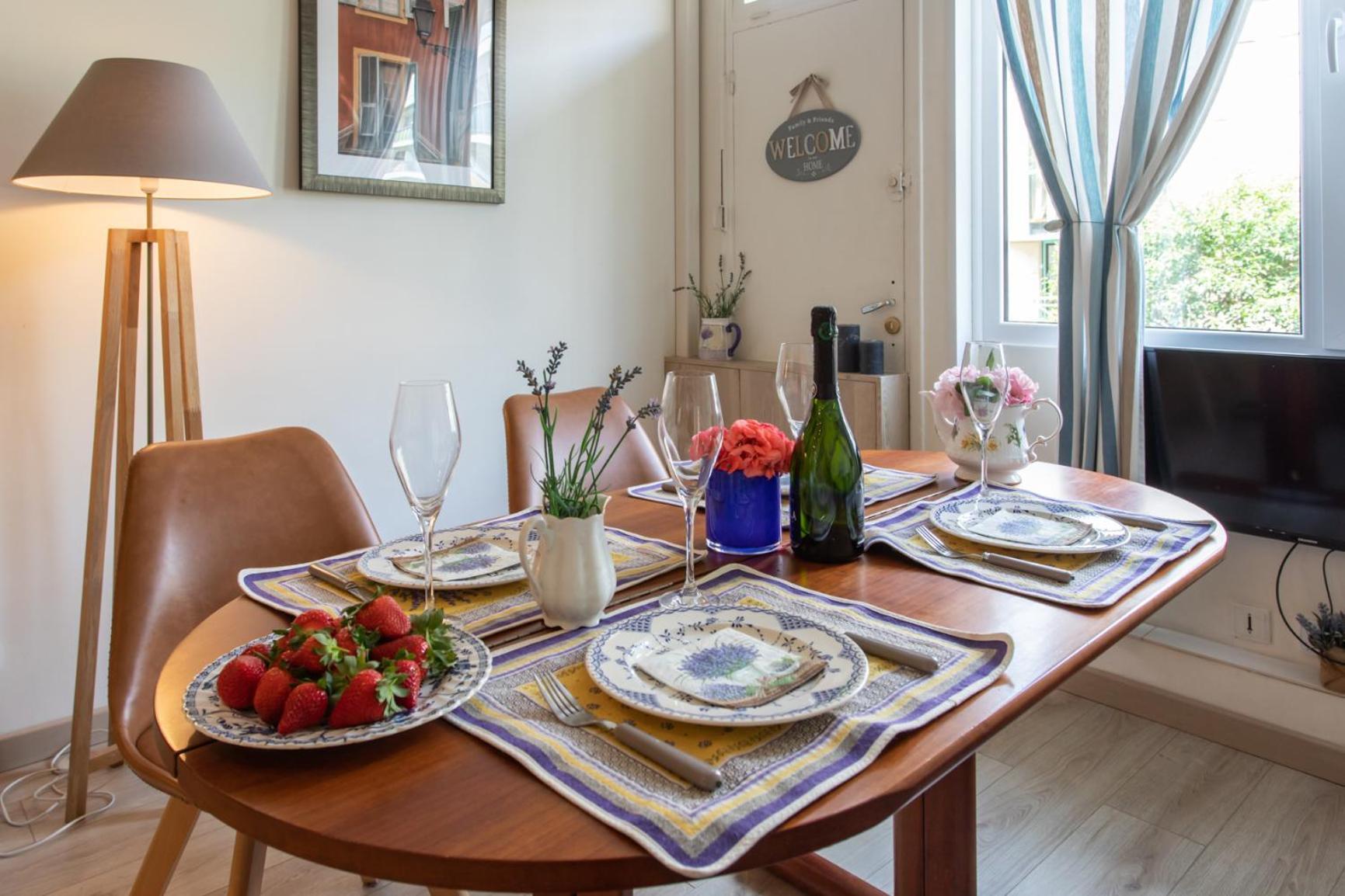 Boutique Apartment La Lavande Free Parking 10 Min Walk Nice Exteriör bild